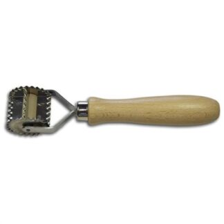 Taglia pasta Taglia pasta Elettro Center Art 6 4 quadri dentati 28 mm (ord.min.1.00 unità)
