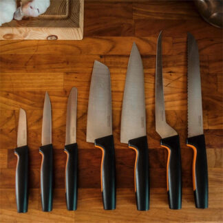 Coltello cucina Coltello cucina Fiskars 1057538 FUNCTIONAL FORM Nero, Arancio e Cromo (ord.min.1.00 unità)