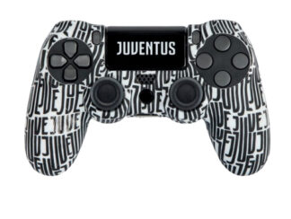 Cover gamepad Cover gamepad Qubick COP40003 PLAYSTATION 4 Juventus Repeat White e Bl (ord.min.1.00 unità)