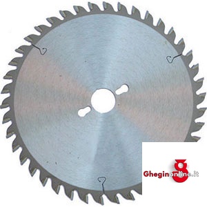 SEGHE CIRCOLARI CON DENTI RIPORTATI IN HARTMETALL PER USO CON MACCHINE STATICHE DENTATURA MEDIA 4843G 400 SEGHE CIRC.DENT.MEDIA carbide-tipped circular saws Prod. SCU