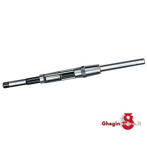 ALESATORI REGOLABILI CON LAME CORTE BUSSOLA CONICA DI CENTRAGGIO 9025 45 55 ALESATORI REG.LAME C. adjustable reamers Prod. SCU