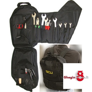 ZAINI CON 25 UTENSILI PER USO UNIVERSALE 985GA 25 ZAINI CON 25 UTENSILI rucksacks with tools Prod. SCU