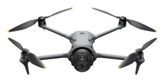 DJI Mavic 4 Pro Fly More Combo 4 rotori Quadrirotore 100 MP 12288 x 8192 Pixel 6654 mAh Grigio