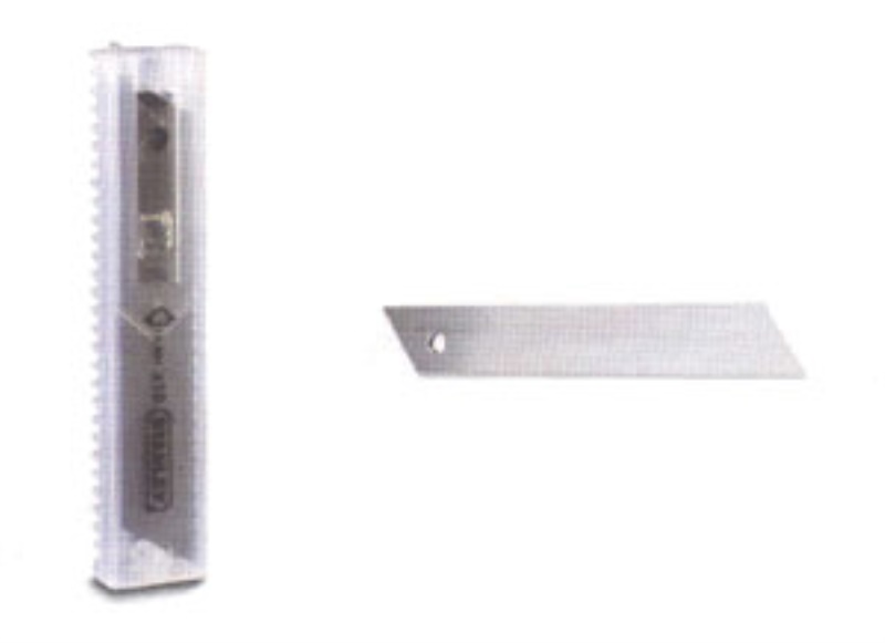 Set lame cutter Set lame cutter Stanley 011325 a spezzare (ord.min.1.00 unità)